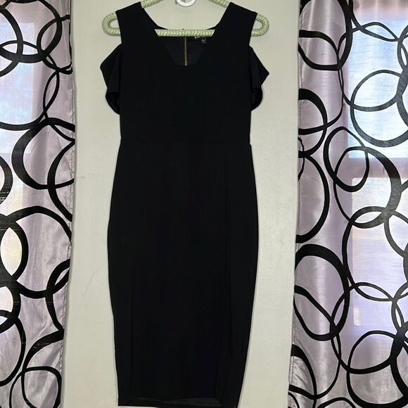 Express Little Black Dress Lined Short Zip Back Cut Out Cold Shoulder Size 6 - Picture 2 of 12
